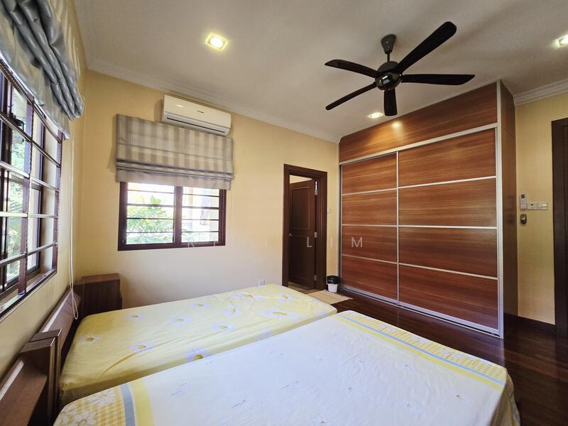 Bungalow House untuk Dijual di Laman Ara (Petaling Jaya) - Reni Lim - Bedroom - PropertyGuru.com.my