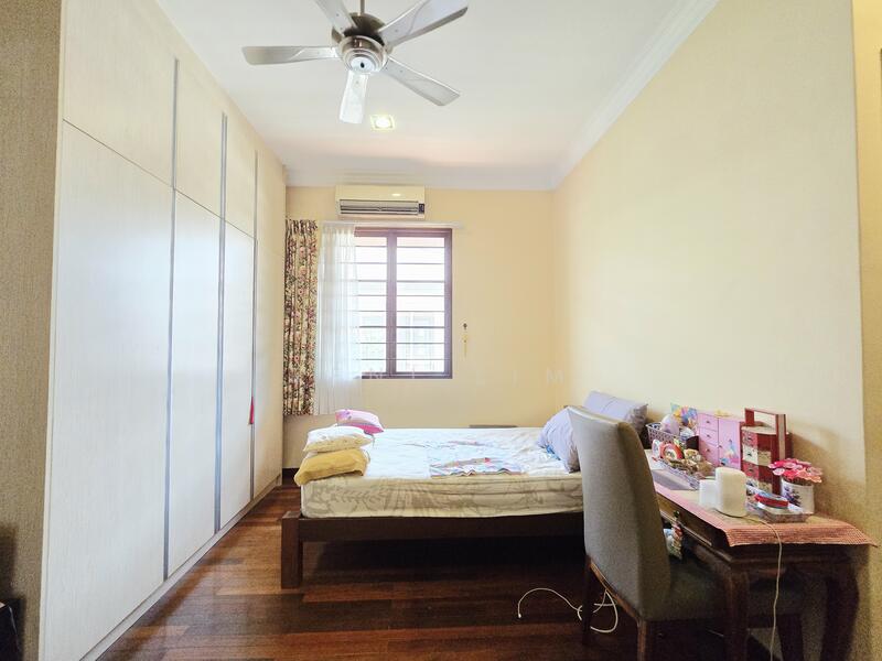Bungalow House untuk Dijual di Laman Ara (Petaling Jaya) - Reni Lim - Bedroom - PropertyGuru.com.my