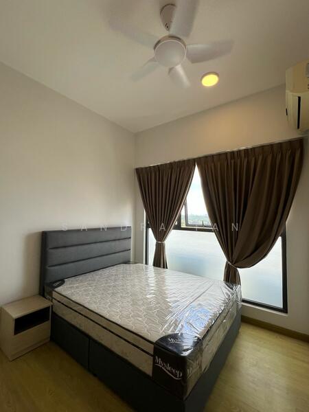 Condominium for Sale at Royal Strand @ Country Garden Danga Bay - Sandra Tan - Bedroom - PropertyGuru.com.my