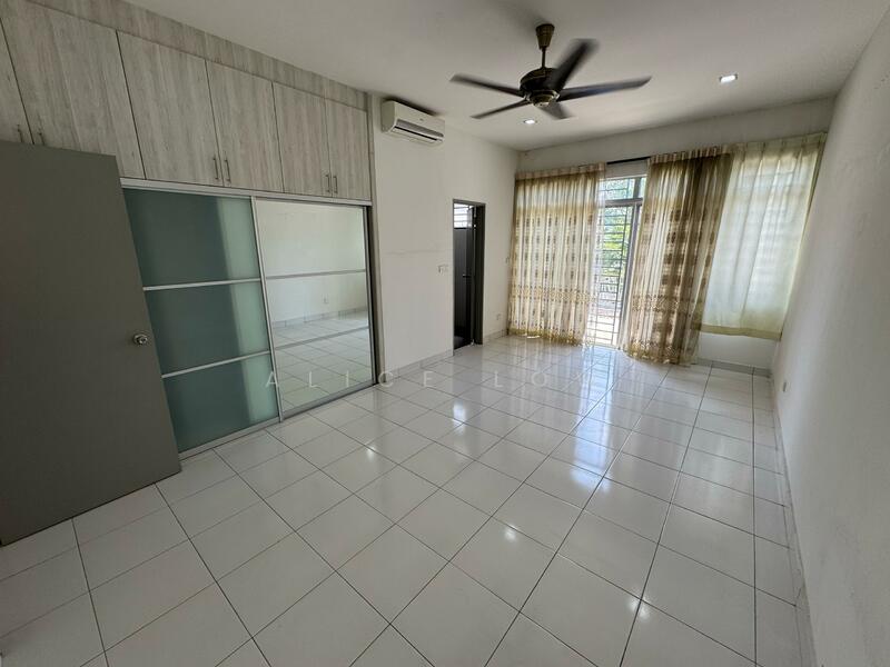 2-storey Terraced House for Sale in Rawang (Selangor) - Alice Low - Bedroom - PropertyGuru.com.my