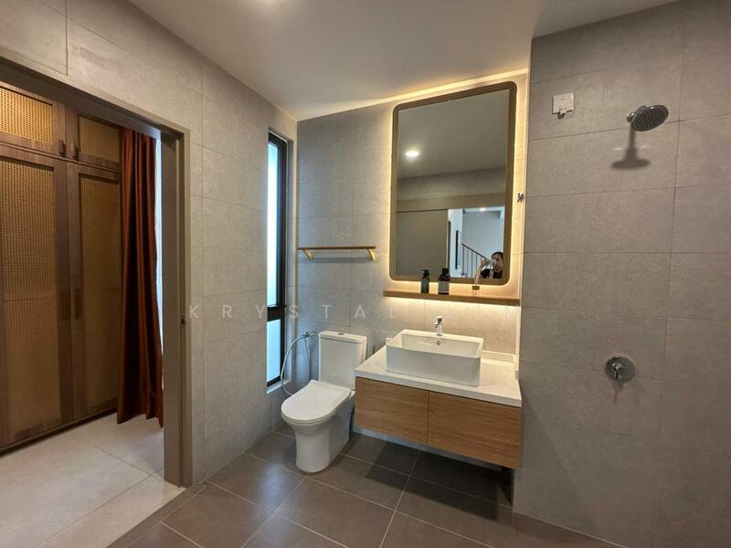 Cybersouth City untuk Untuk Dijual - RM 740,000, Mac 2026 - Bathroom - PropertyGuru.com.my