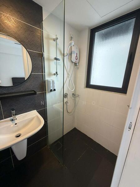 Service Residence for Rent at V@SUMMERPLACE - Nico Ho - Bathroom - PropertyGuru.com.my