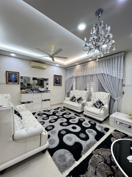 Rumah Berkembar untuk Dijual di Taman Melawati (Ulu Kelang) - Lucas Choo - Living Room - PropertyGuru.com.my