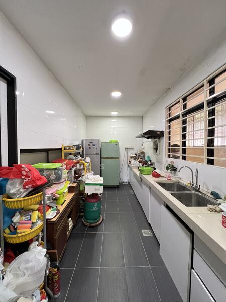 Tropika Kemensah untuk Untuk Dijual - RM 2,250,000, Mac 2026 - Kitchen - PropertyGuru.com.my