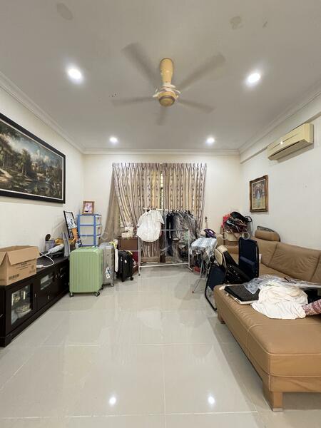 Rumah Berkembar untuk Dijual di Taman Melawati (Ulu Kelang) - Lucas Choo - Living Room - PropertyGuru.com.my
