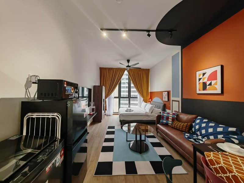 Servis Apartment untuk Disewa di Armani Raja Uda - Sammeane . - Living Room - PropertyGuru.com.my