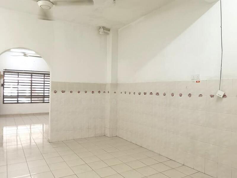 2-storey Terraced House for Sale in Bandar Lahat Baru (Lahat) - Stella Teoh - Interior - PropertyGuru.com.my