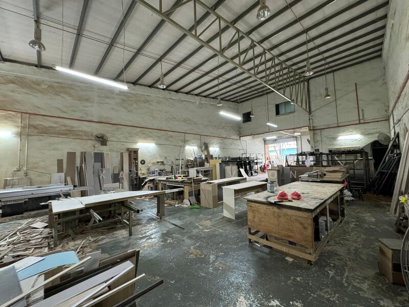 Taman Perindustrian Cemerlang 1.5 Storey Terrace Factory untuk Untuk Disewa - RM 6,300 /bulan, Mac 2026 - Interior - PropertyGuru.com.my