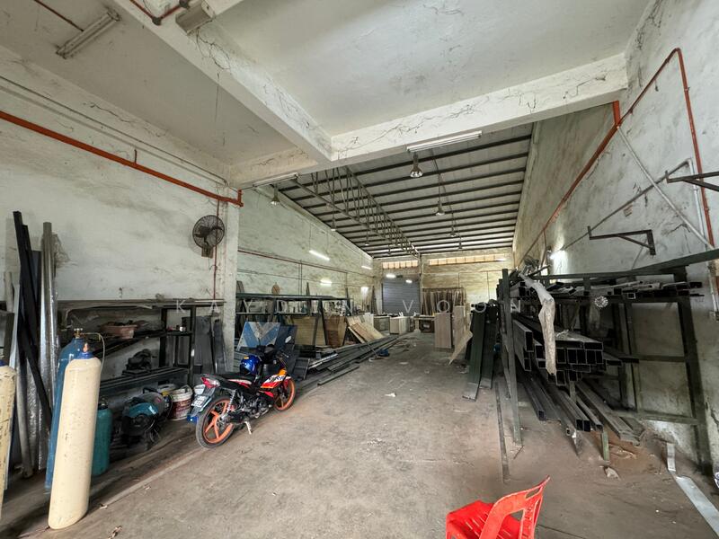 Taman Perindustrian Cemerlang 1.5 Storey Terrace Factory untuk Untuk Disewa - RM 6,300 /bulan, Mac 2026 - Interior - PropertyGuru.com.my