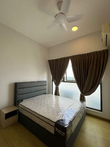 Condominium for Sale at Royal Strand @ Country Garden Danga Bay - YANTING.C . - Bedroom - PropertyGuru.com.my