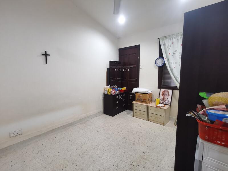 Untuk Dijual - Single Storey Terrace Sri Petaling