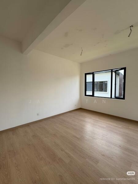 Semenyih Diamond City New Corner Townhouse Ground Floor with Extra Land untuk Untuk Dijual - RM 549,000, Feb 2026 - Interior - PropertyGuru.com.my