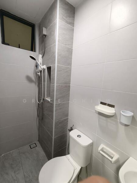 KSL Residence 2 @ Kangkar Tebrau untuk Untuk Disewa - RM 1,700 /bulan, Feb 2026 - Bathroom - PropertyGuru.com.my