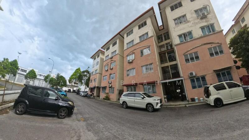 Teratai Apartment @ Taman Sutera untuk Untuk Dijual - RM 280,000, Mac 2026 - Exterior - PropertyGuru.com.my