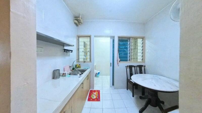 Teratai Apartment @ Taman Sutera untuk Untuk Dijual - RM 280,000, Mac 2026 - Kitchen - PropertyGuru.com.my