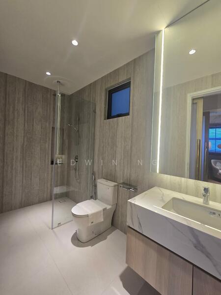 Townhouse for Sale in George Town (Penang) - Edwin Ng - Bathroom - PropertyGuru.com.my