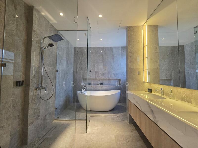 Townhouse for Sale in George Town (Penang) - Edwin Ng - Bathroom - PropertyGuru.com.my