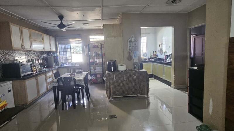 2-storey Terraced House for Sale in Subang Jaya (Selangor) - JeffSally Lee - Kitchen - PropertyGuru.com.my