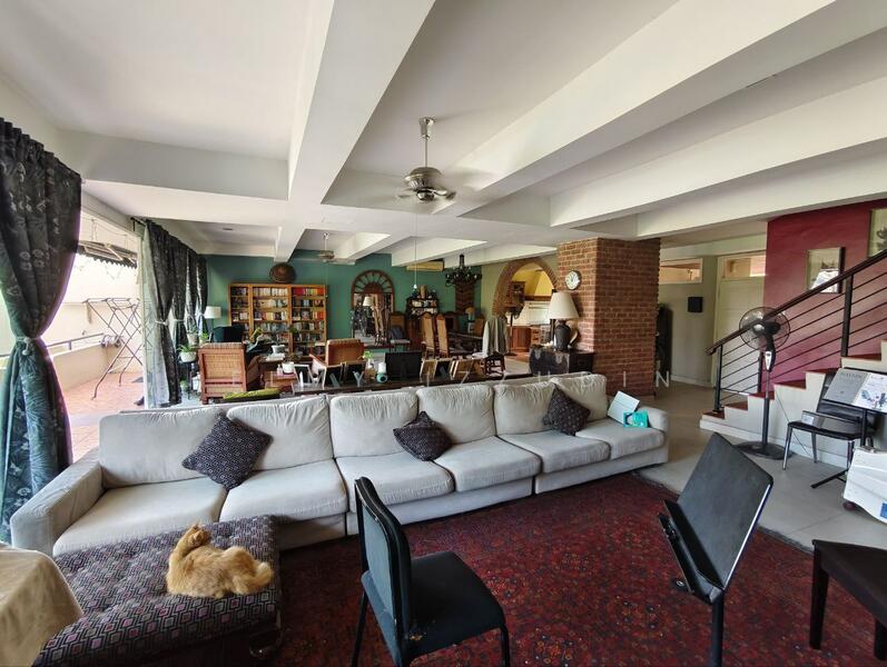 Condominium for Sale at Villa Kelab Ukay, Bukit Antarabangsa - HELMY IZZUDIN - Living Room - PropertyGuru.com.my