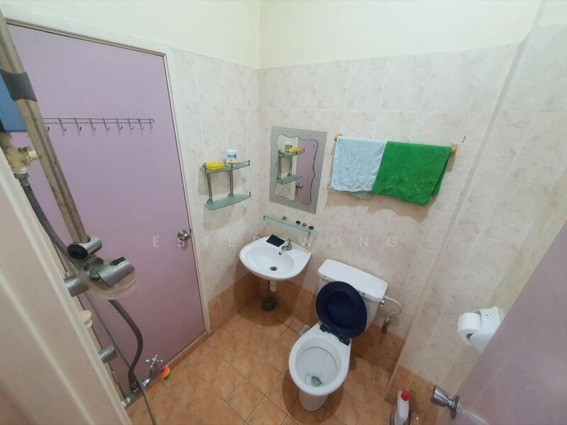 Bukit Jaya 2.5 Storey Terrace House untuk Untuk Dijual - RM 600,000, Mac 2026 - Bathroom - PropertyGuru.com.my
