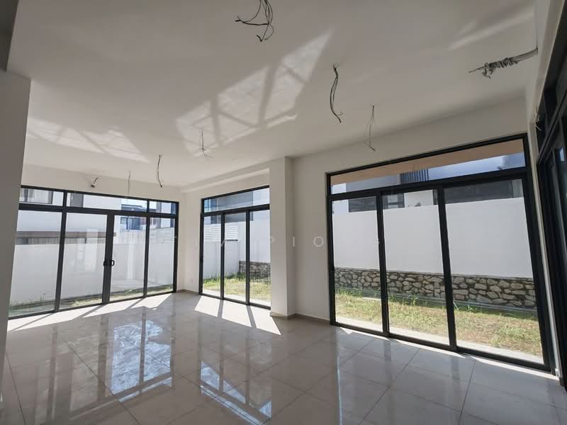 Semi-Detached House for Sale in Bemban (Melaka) - Tim Piong - Living Room - PropertyGuru.com.my
