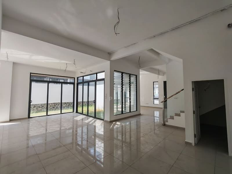 Semi-Detached House for Sale in Bemban (Melaka) - Tim Piong - Living Room - PropertyGuru.com.my