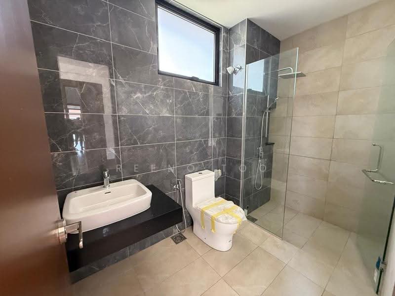 Semi-Detached House for Sale in Setia Eco Templer (Rawang) - Reeno Too - Bathroom - PropertyGuru.com.my