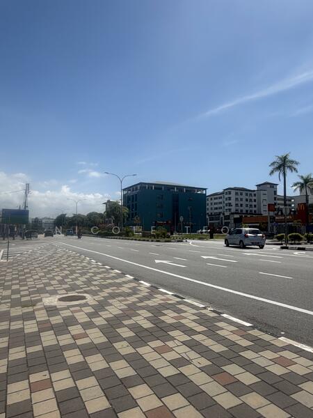 Shop for Rent in Ipoh (Perak) - Nicole Teoh - Exterior - PropertyGuru.com.my