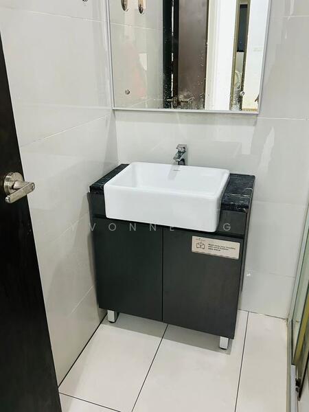 Condominium for Sale at Bay Point @ Country Garden Danga Bay - Yvonne Ng - Bathroom - PropertyGuru.com.my
