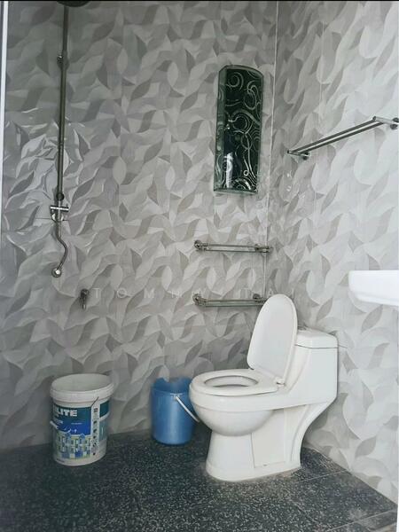 1-storey Terraced House for Sale in Taman Senai Utama (Kulai) - Tommy Tai - Bathroom - PropertyGuru.com.my