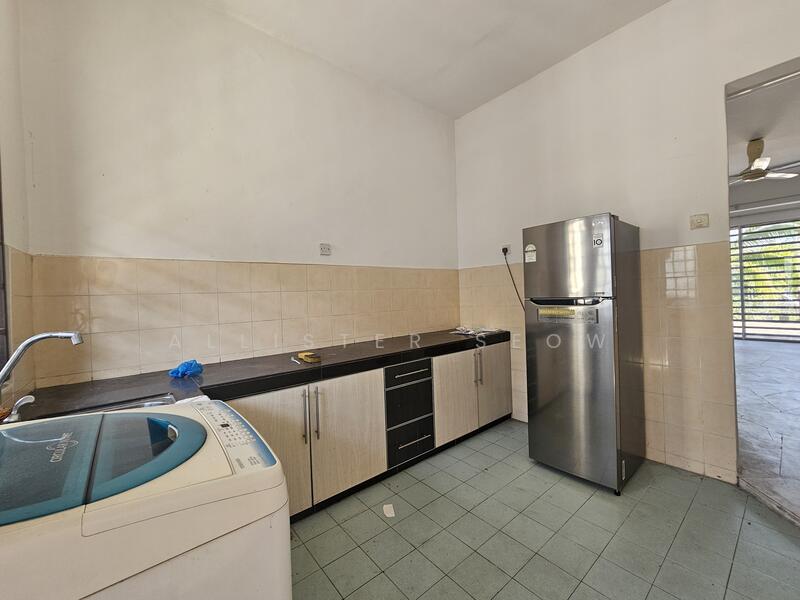 Rumah Teres 2 Tingkat untuk Dijual di Seri Kembangan (Selangor) - Allister Seow - Kitchen - PropertyGuru.com.my
