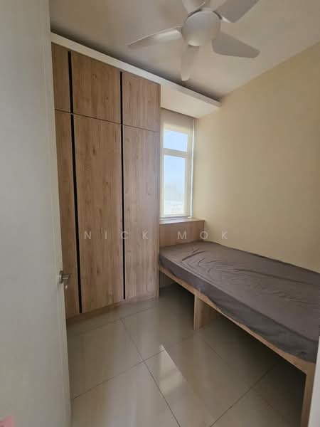 Servis Apartment untuk Dijual di Far East - Nick Mok - Bedroom - PropertyGuru.com.my
