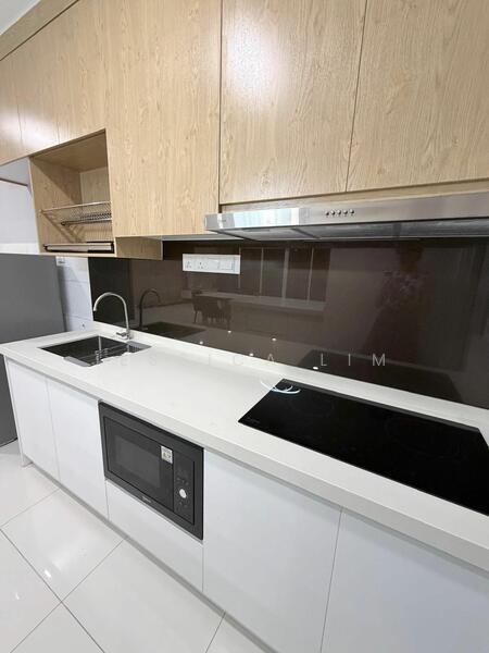 Ferringhi Residence 2 untuk Untuk Disewa - RM 3,200 /bulan, Apr 2026 - Kitchen - PropertyGuru.com.my