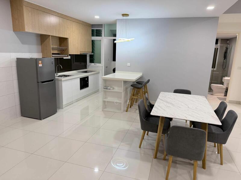 Ferringhi Residence 2 untuk Untuk Disewa - RM 3,200 /bulan, Apr 2026 - Kitchen - PropertyGuru.com.my
