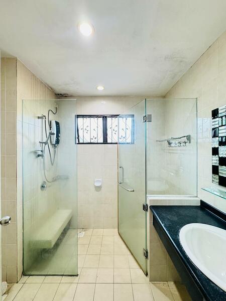 Cahaya SPK untuk Untuk Dijual - RM 780,000, Feb 2026 - Bathroom - PropertyGuru.com.my
