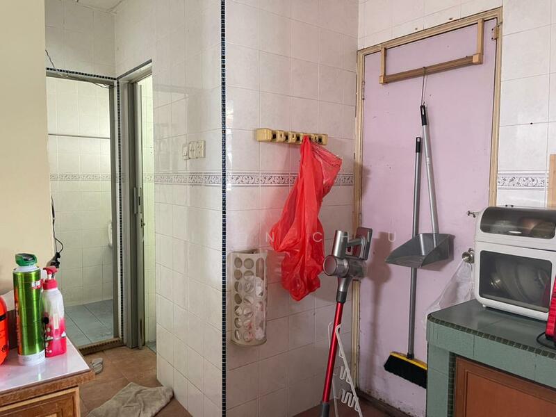 Taman Sri Segambut, End Lot Unit, Facing empty untuk Untuk Dijual - RM 468,000, Mac 2026 - Interior - PropertyGuru.com.my