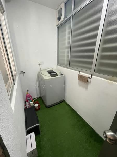 Residensi KepongMas untuk Untuk Disewa - RM 1,400 /bulan, Apr 2026 - Balcony - PropertyGuru.com.my