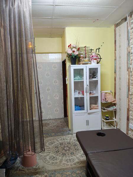 Shop / Office for Rent in Taman Pekaka (Sungai Dua) - Pen Teo - Interior - PropertyGuru.com.my