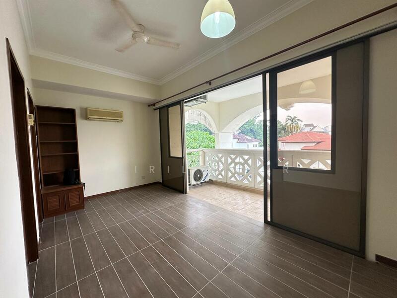 Tivoli Villas untuk Untuk Disewa - RM 1,800 /bulan, Feb 2026 - Balcony - PropertyGuru.com.my