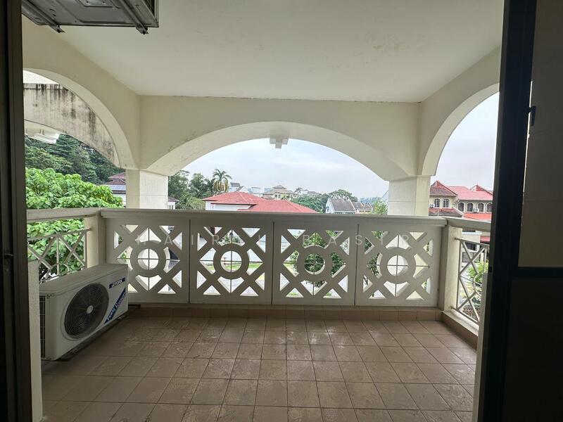 Tivoli Villas untuk Untuk Disewa - RM 1,800 /bulan, Feb 2026 - Balcony - PropertyGuru.com.my