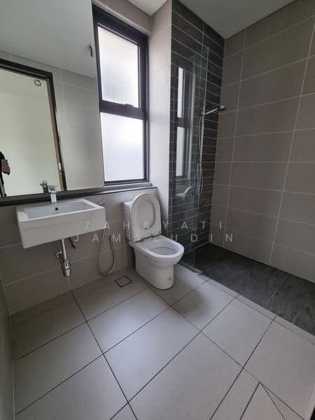 Rumah Berkembar untuk Dijual di Shah Alam (Selangor) - Zahayati Jamaludin - Bathroom - PropertyGuru.com.my