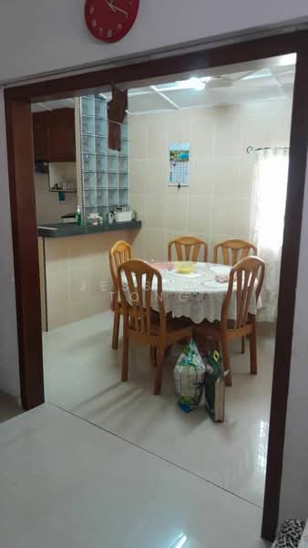 Residential Land for Sale in Port Dickson (Negeri Sembilan) - Jesslyn Tong - Dining Room - PropertyGuru.com.my