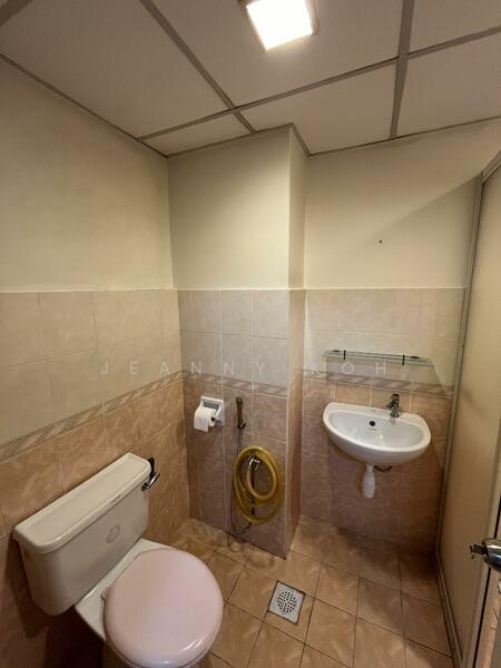 Condominium for Rent at Paradesa Tropika II - Jeanny Koh - Bathroom - PropertyGuru.com.my