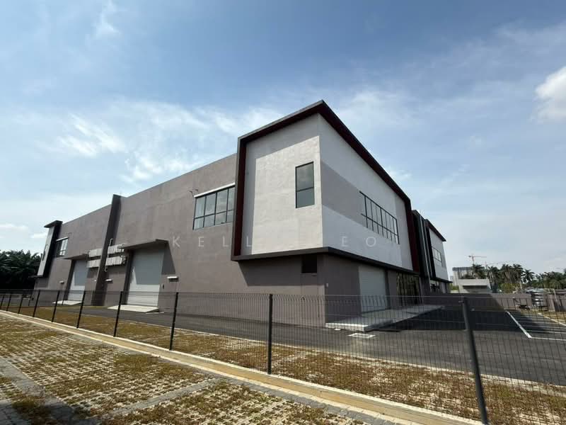 Factory for Rent in Taman Perindustrian Air Hitam (Klang) - Kelly Teo - Exterior - PropertyGuru.com.my