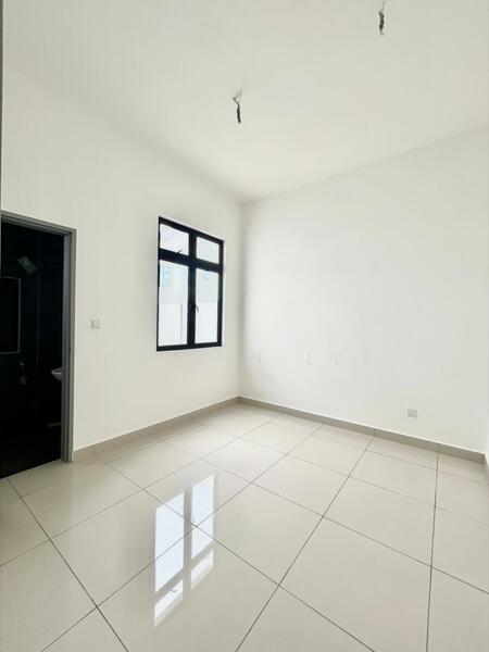 2-storey Terraced House for Sale in Taman Desa Palma (Tebrau) - Calvin Lee - Interior - PropertyGuru.com.my