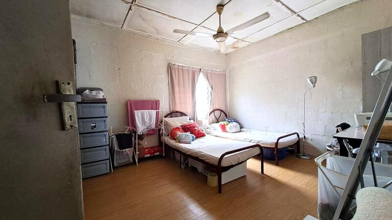 2-storey Terraced House for Sale in Taman Cempaka (Ampang) - Izzati Mat - Bedroom - PropertyGuru.com.my