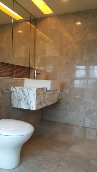 Tiffani Kiara untuk Untuk Disewa - RM 4,000 /bulan, Mac 2026 - Bathroom - PropertyGuru.com.my