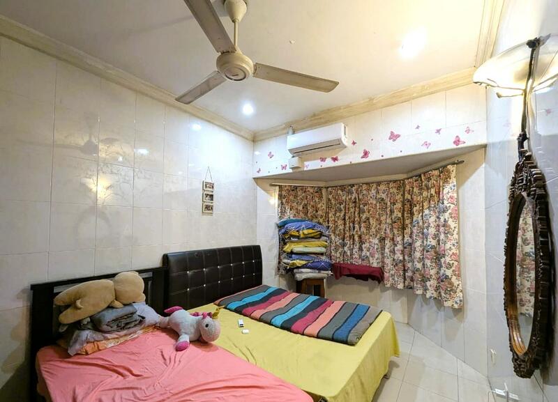 1-storey Terraced House for Sale in Seksyen 20 (Shah Alam) - Ashraf Azwan - Bedroom - PropertyGuru.com.my