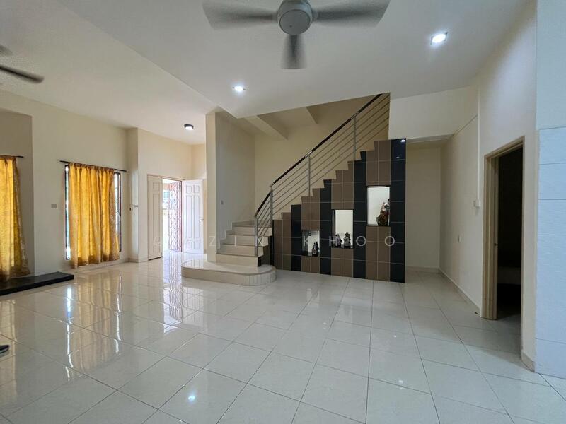 2.5-storey Terraced House for Sale in Panorama Lapangan Perdana (Ipoh) - Qazin Khoo - Living Room - PropertyGuru.com.my