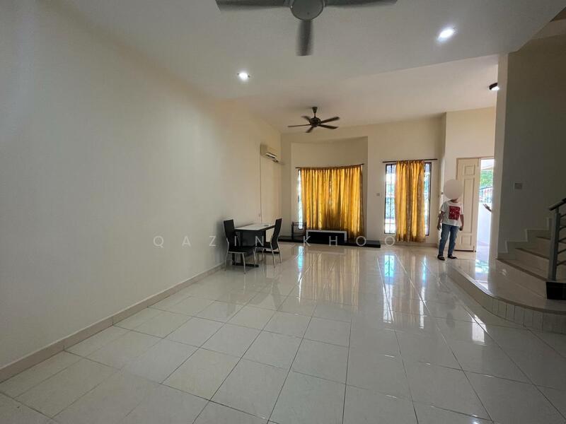 2.5-storey Terraced House for Sale in Panorama Lapangan Perdana (Ipoh) - Qazin Khoo - Living Room - PropertyGuru.com.my